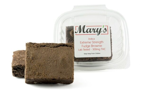 Mary’s Medibles – Extreme Strength Fudge Brownie – 300mg THC (Indica) | CannaCured Canada